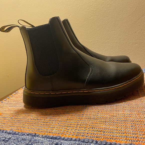 DR. MARTENS DORRIAN CHELSEA BOOT - Picture 7 of 9